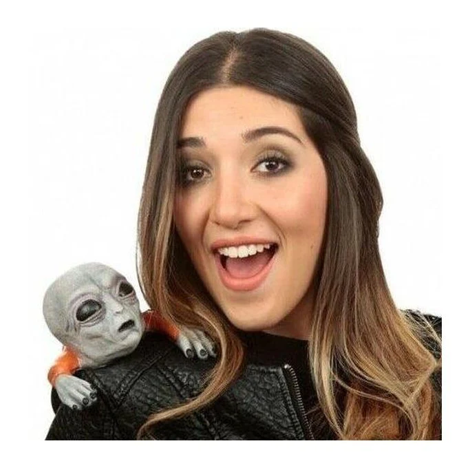 Alien Shoulder Buddy